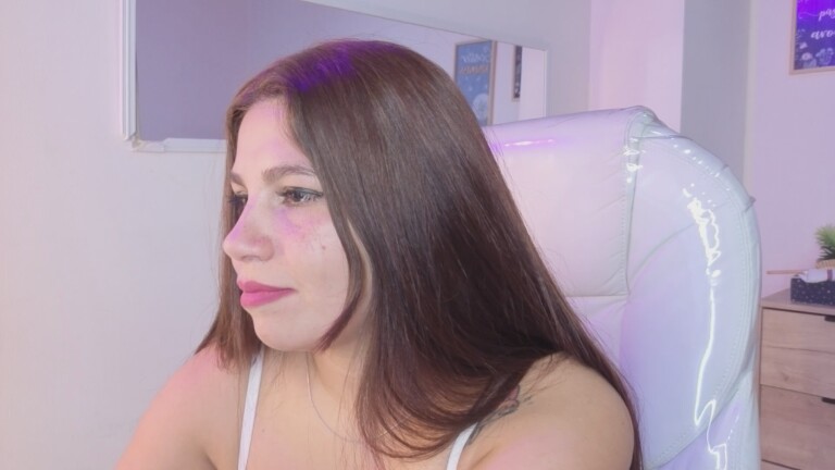 blueehazell18's Streamate show and profile