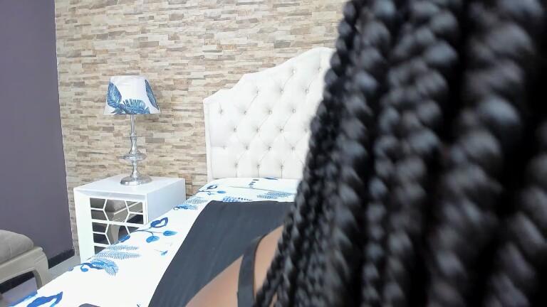 KarinaScandon's Streamate show and profile