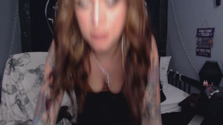 MissyTayler's Streamate show and profile