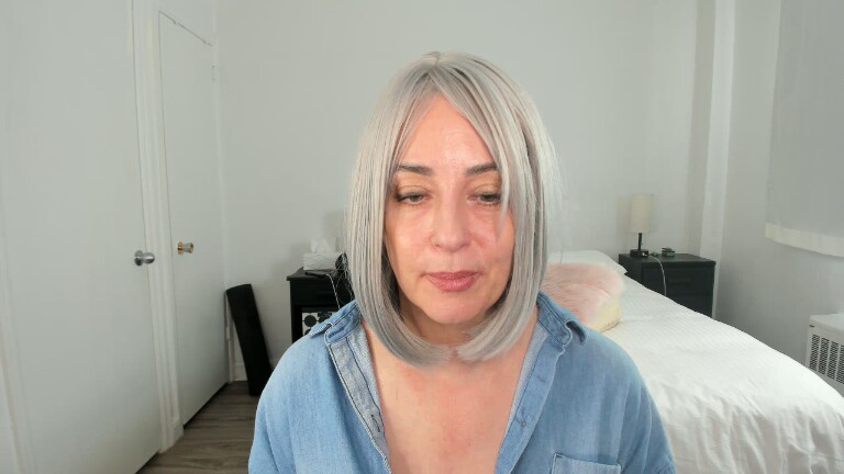 TheRealSeska's Streamate show and profile