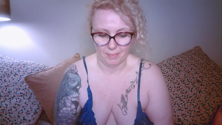 OrlaFox's Streamate show and profile