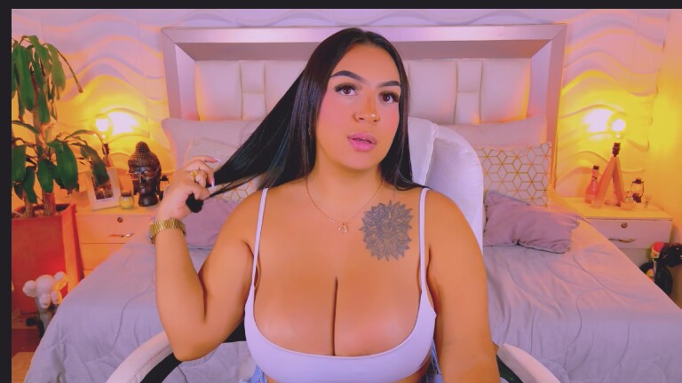 MartinaPiero's Streamate show and profile