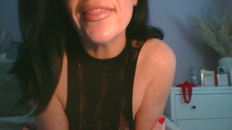 FlirtyWithFreya's Streamate show and profile