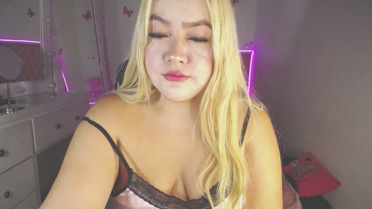 celestesweetxxx's Streamate show and profile