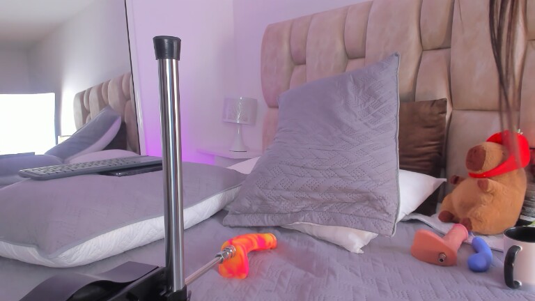 Nathally189's Streamate show and profile