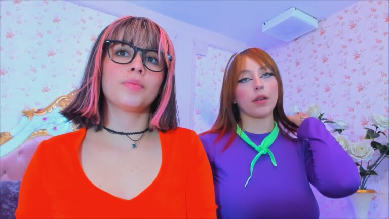 SiaSavach's Streamate show and profile