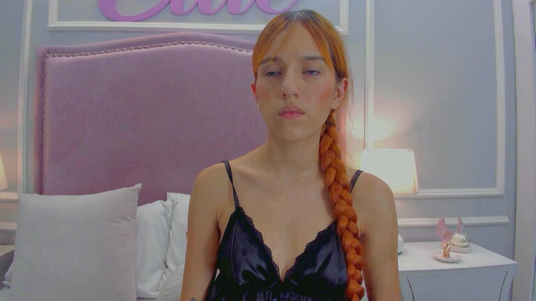 LeaThomsonn's Streamate show and profile